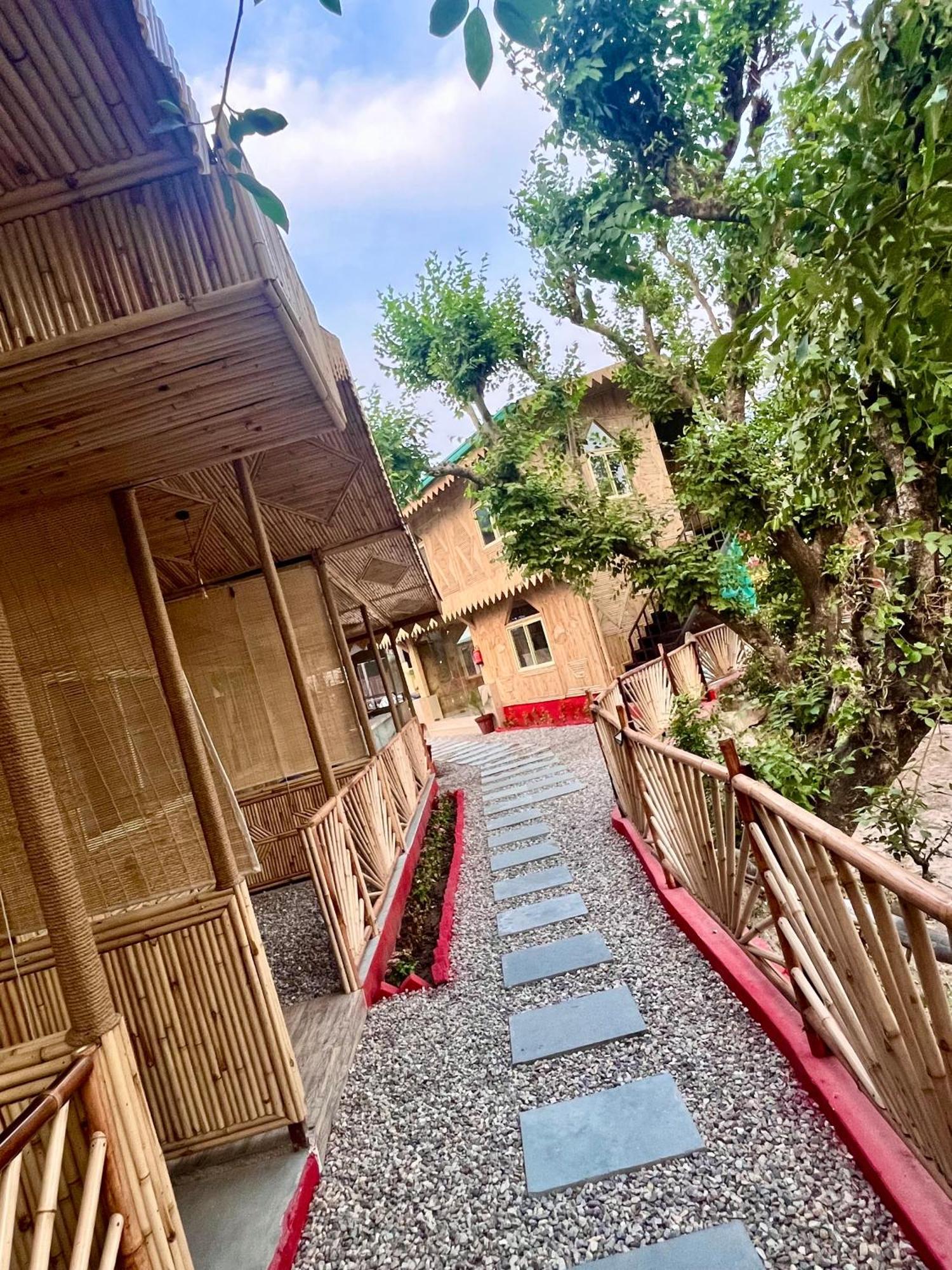 Bamboo Garden Cottages And Cafe ริชิเคช ภายนอก รูปภาพ