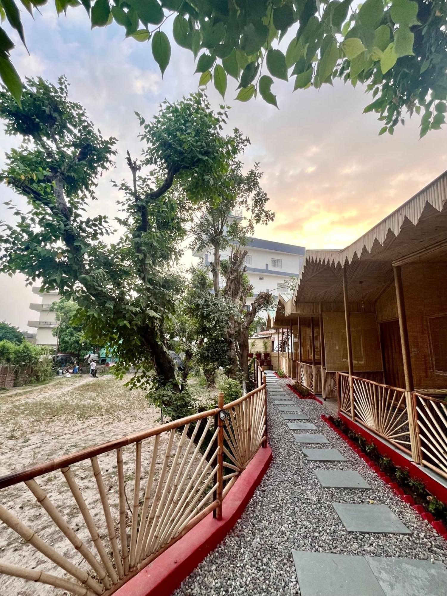 Bamboo Garden Cottages And Cafe ริชิเคช ภายนอก รูปภาพ